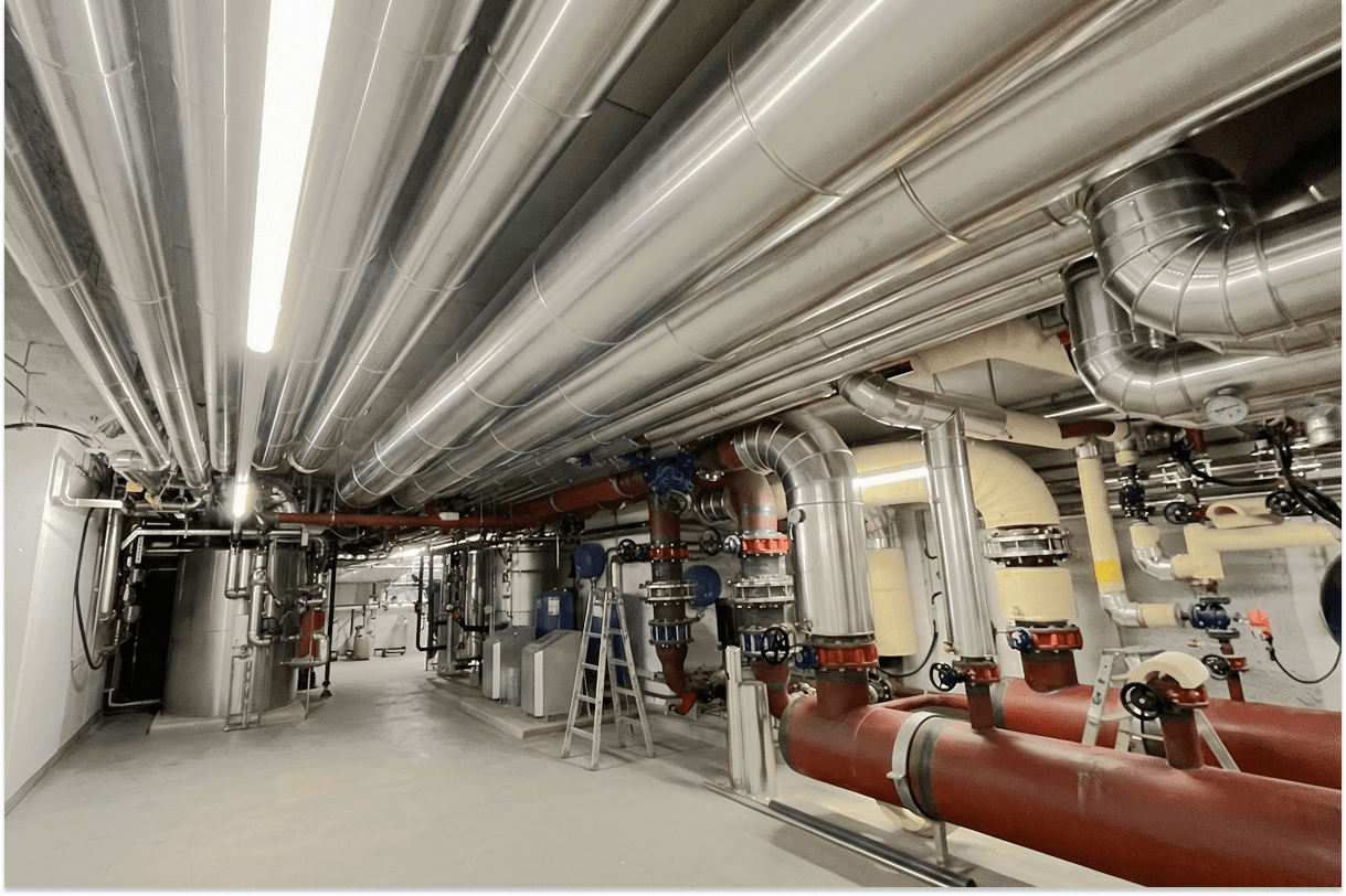 Installation industrielle CVSE — tuyauterie et chaufferie